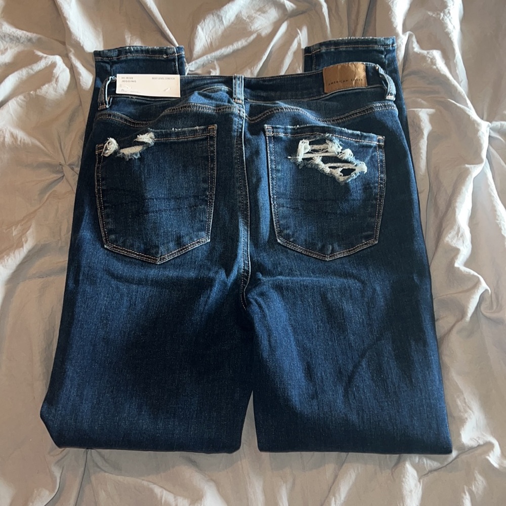 NWT women’s American eagle jeans - Picture 3 of 5